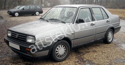 Автостекла Volkswagen Jetta II c установкой в Москве